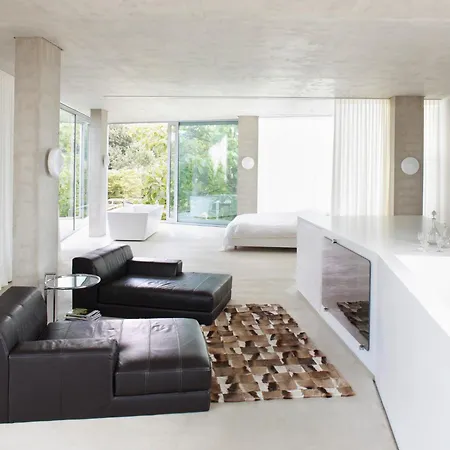 H-House Architectural Residence-2